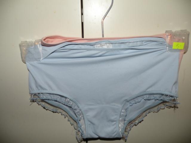 Daiktas kelnaites su karpatkelem 