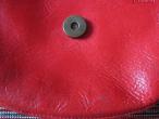 Daiktas Raudona odinė tašytė