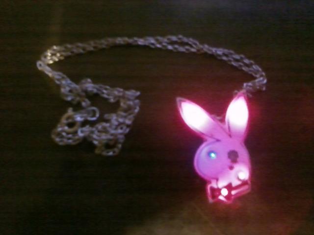 Daiktas playboy rez.