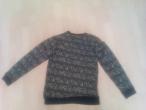 Daiktas Vyriškas pilkas megztinukas 4€ M Dydis