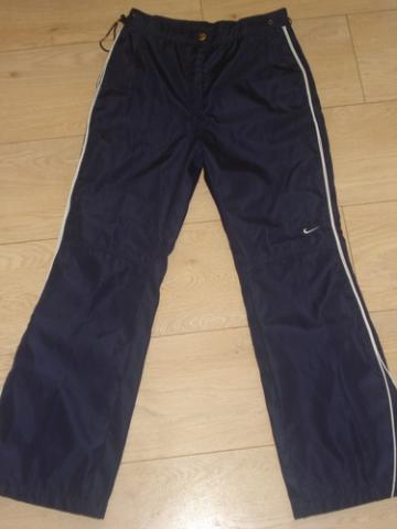 Daiktas nike klnes mergaitei