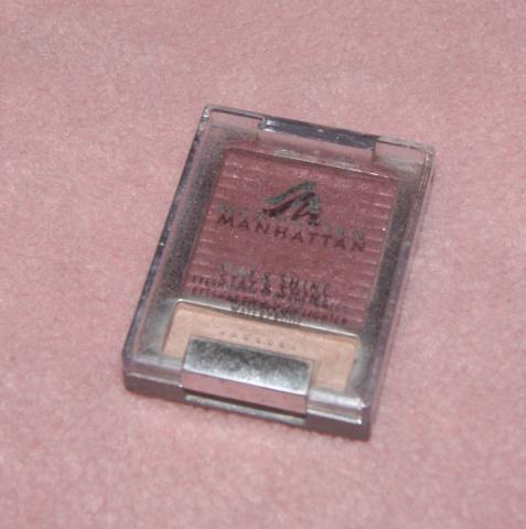 Daiktas Manhattan akiu seseliai