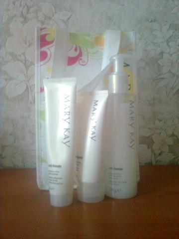 Daiktas Mary kay ranku prieziuros rinkinukas