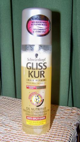 Daiktas Gliss Kur plaukų purškiklis