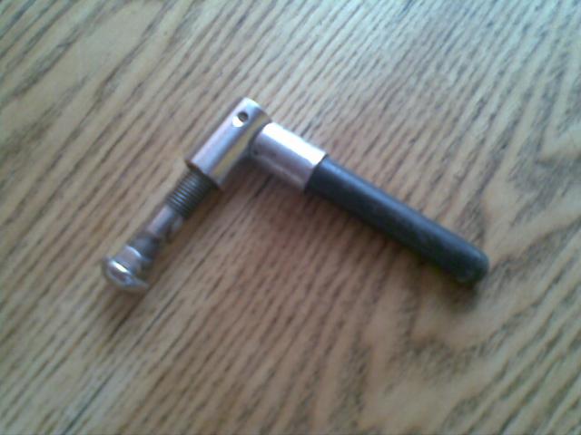 Daiktas dviraciui rankenele