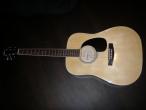 Daiktas Akustine gitara