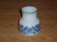 Nedidele porcelianine vazele su melsvais raistais Kėdainiai - parduoda, keičia (1)