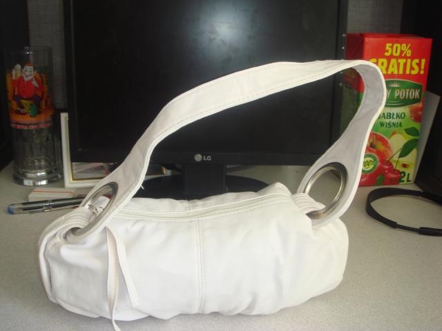 Daiktas Baltas rankinukas