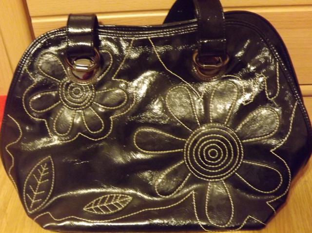 Daiktas Juoda rankine