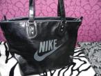 Daiktas nike tase