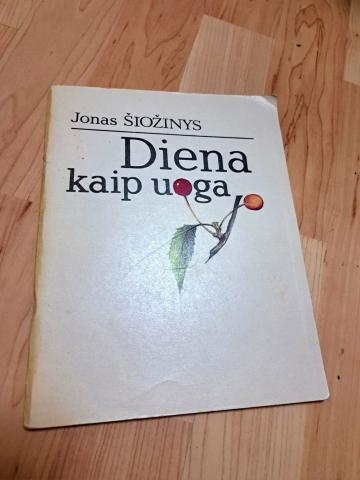 Daiktas Diena kaip uoga 1€