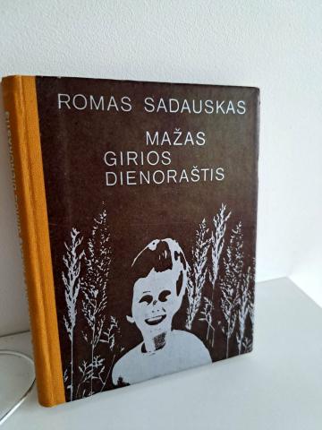 Daiktas Mažas girios dienoraštis 1€