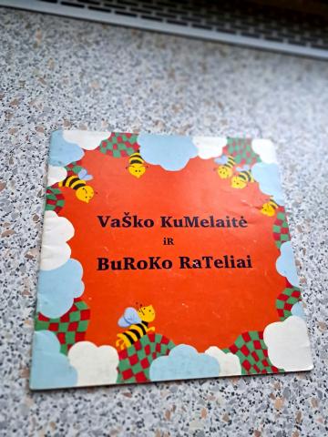 Daiktas Vaško kumelaitė ir buroko rateliai 1€