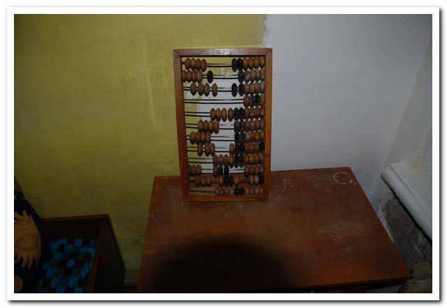 Daiktas seni mediniai skaitliukai