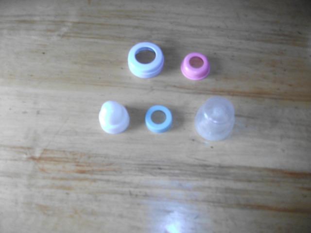 Daiktas Buteliukų dangteliai, dovanoju