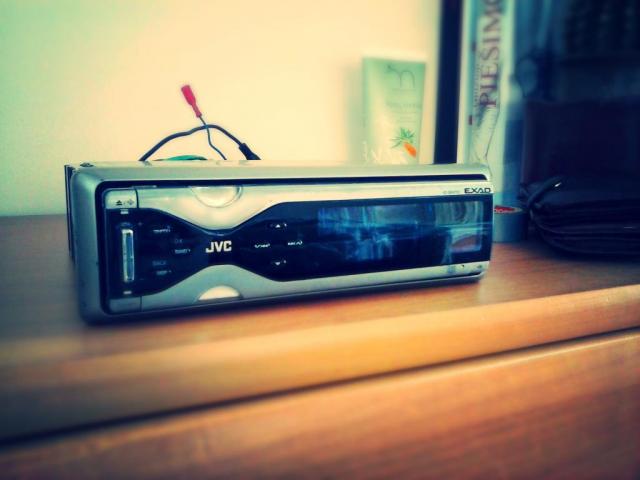 Daiktas Magnetola Jvc Kd-shx701