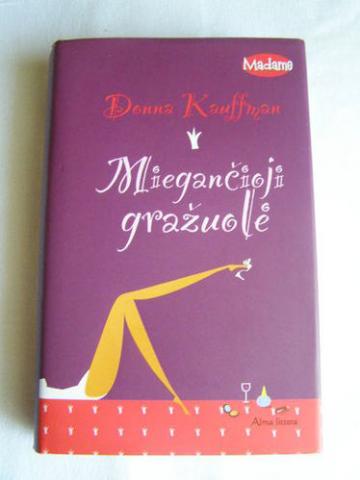 Daiktas donna kauffman ,,miegančioji gražuolė" 