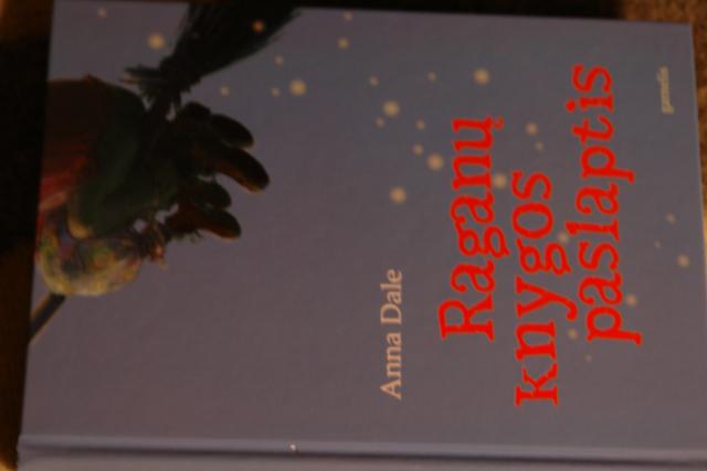 Daiktas RAGANŲ KNYGOS PASLAPTIS