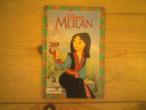 Daiktas angliska knygute "Mulan"
