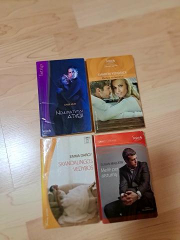 Daiktas serija Svajonių romanai 2€