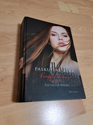 Daiktas Paskutinė auka 6€