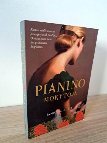 Daiktas Pianino mokytoja 2€