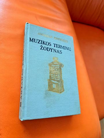 Daiktas Muzikos terminų žodynas  2,50€