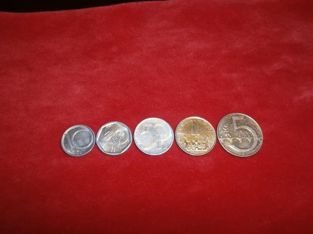 Daiktas cekiskos monetos