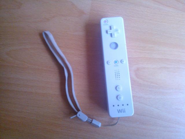 Daiktas wii pultelis