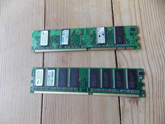 Daiktas DDR 400 ramai
