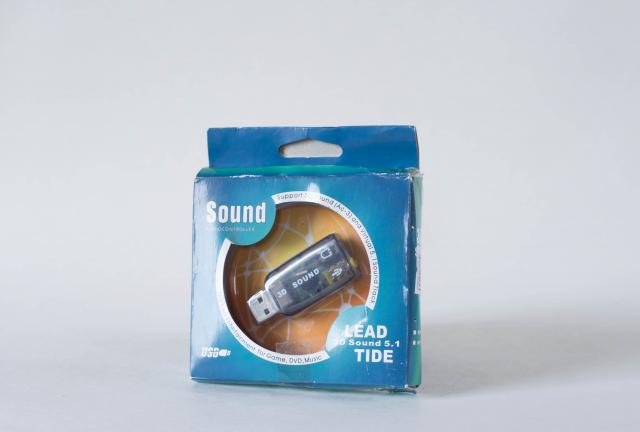 Daiktas USB garso jungties perėjimas