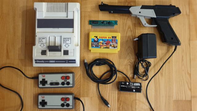 Daiktas Dendy ( Zhiliton ziliton Ufo Hitex )