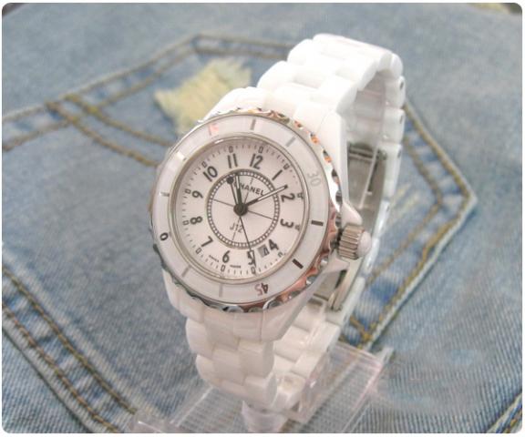 Daiktas Chanel J12 keramikinis laikrodis