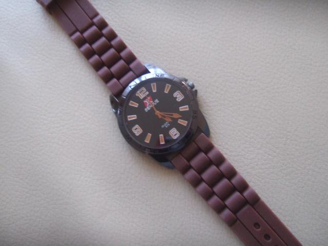 Daiktas Naujas jaunatviškas laikrodukas