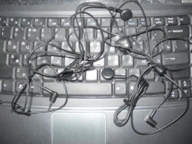 Daiktas Nokia ausinės. 