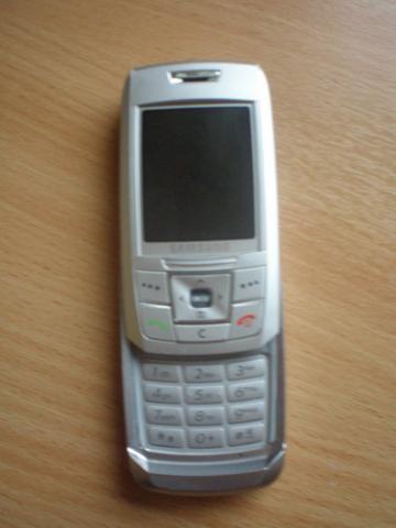 Daiktas Telefonas Samsung SGH E250