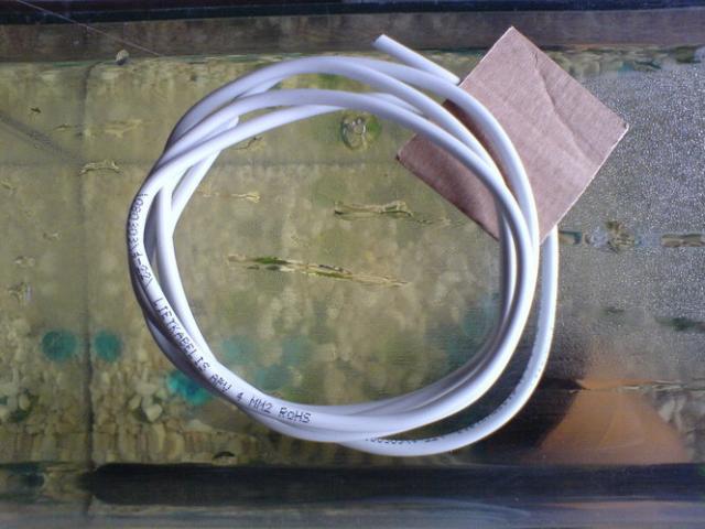 Daiktas 2 susirangę gyvačiukai - namų ūkiui 