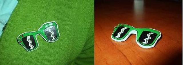 Daiktas sagė-akiniai .