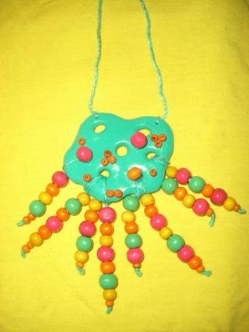 Daiktas kaklo papuosalas